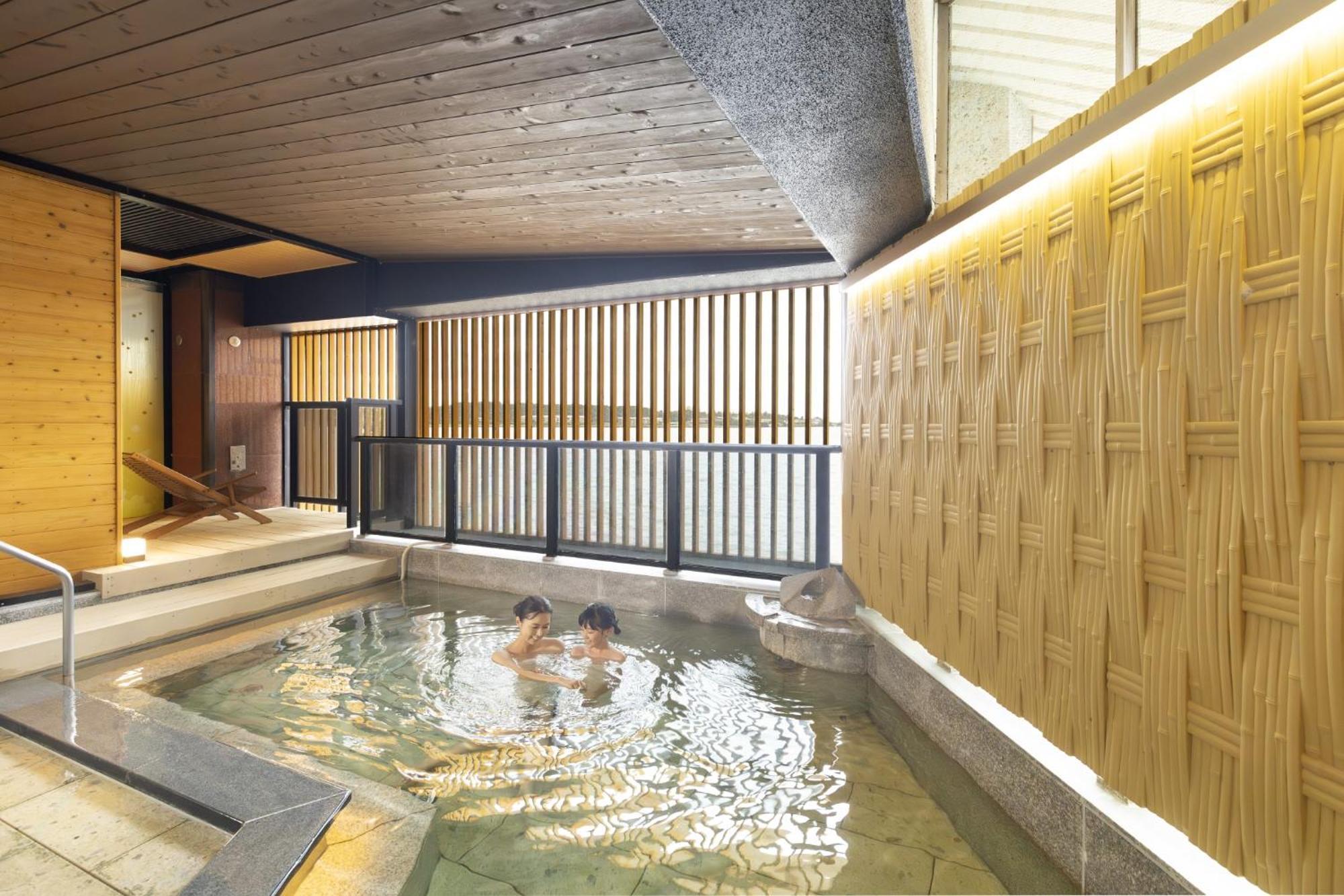 Ooedo Onsen Monogatari Premium Kaga Maruya Hotel ภายนอก รูปภาพ
