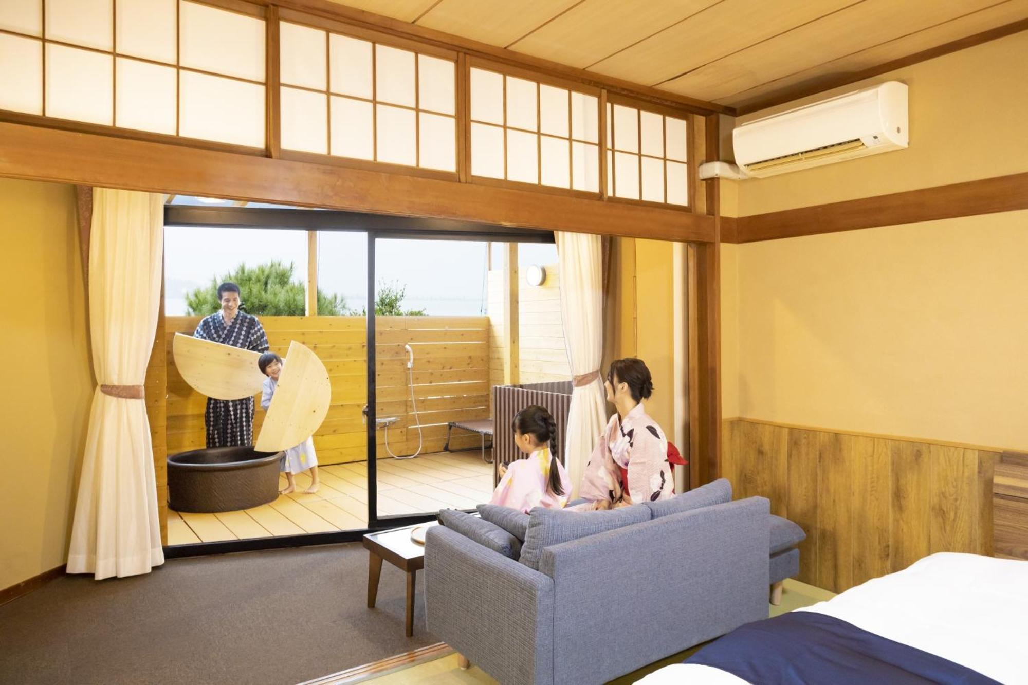Ooedo Onsen Monogatari Premium Kaga Maruya Hotel ภายนอก รูปภาพ